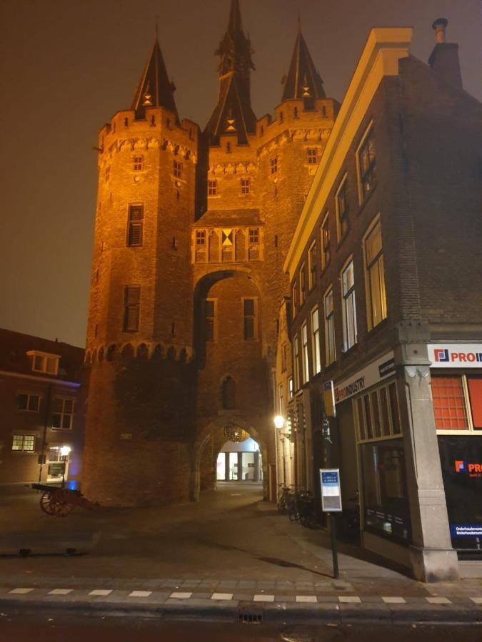 B&B Bij De Sassenpoort Zwolle  Eksteriør billede